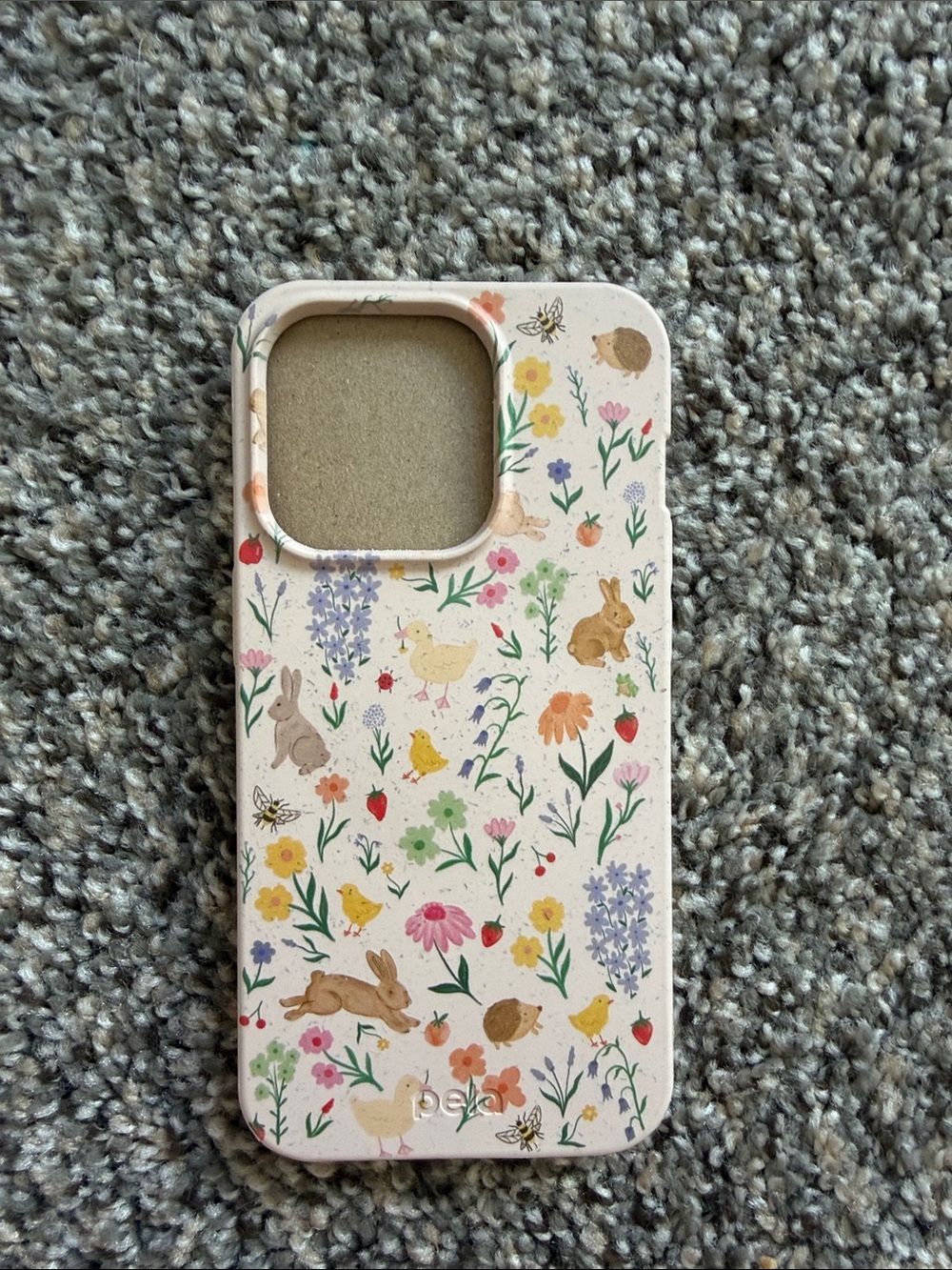 BRAND NEW iPhone 14 pro Pela case with magsafe insert.